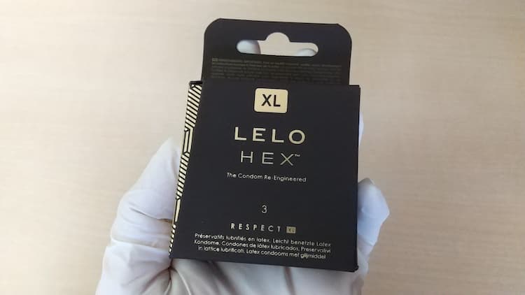 LELO(レロ)Respect XLコンドームの3個入パッケージ