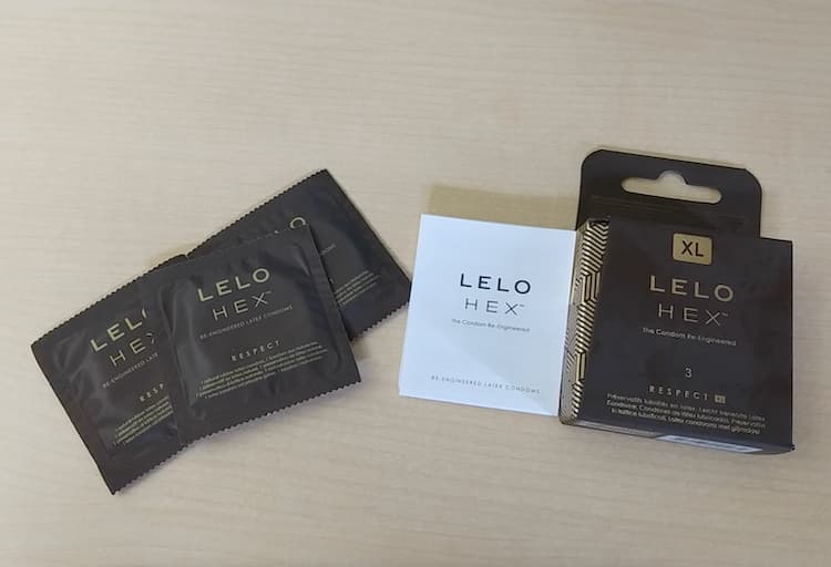 LELO(レロ)Respect XLコンドームの同梱内容