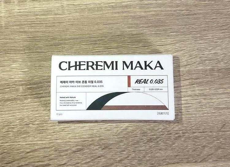 CHEREMI MAKA REAL0.035のパッケージ表面