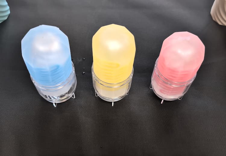 TENGAスピナーデラックスを専用の乾燥スタンドに乗せて乾燥させているところ