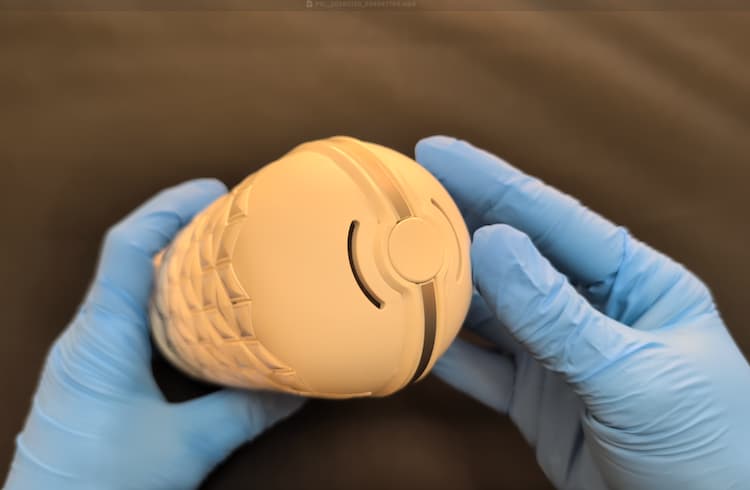 TENGA FLIP FLEXYの開閉ボタン部分と本体