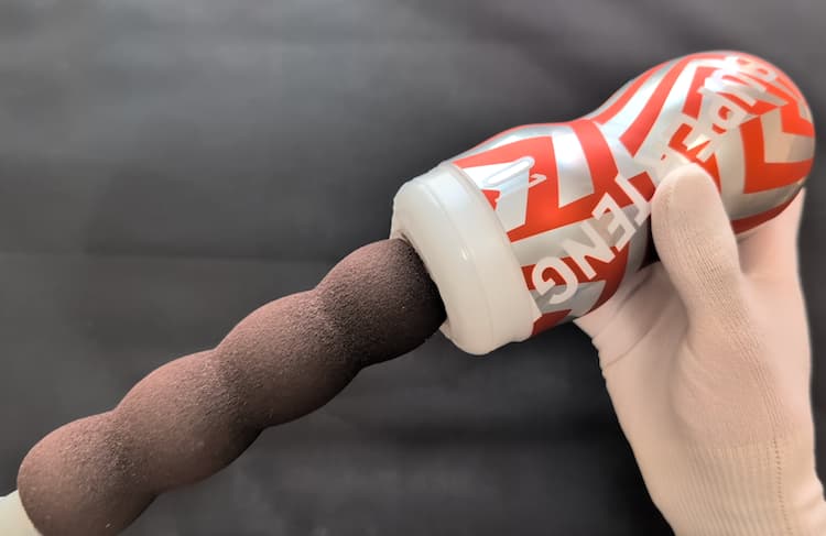 スーパーテンガ01 STORM CRASHを使っているところ