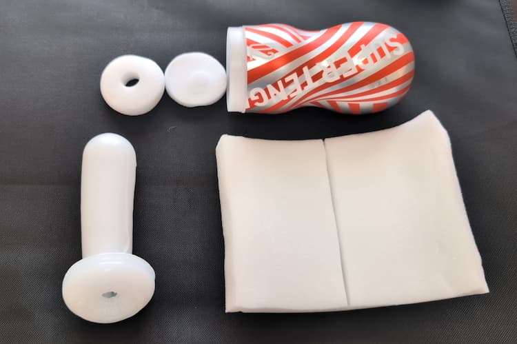 スーパーテンガ02 TORNADO BLASTのカップ内部を取り出したところ