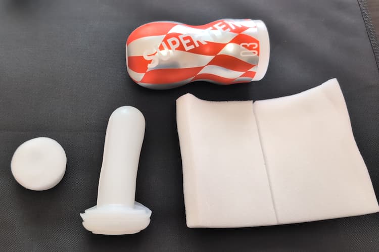 スーパーテンガ03 METEOR SMASHのカップ内部を出したところ