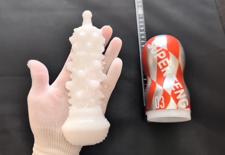 スーパーテンガ03 METEOR SMASHのホールを裏返したところ