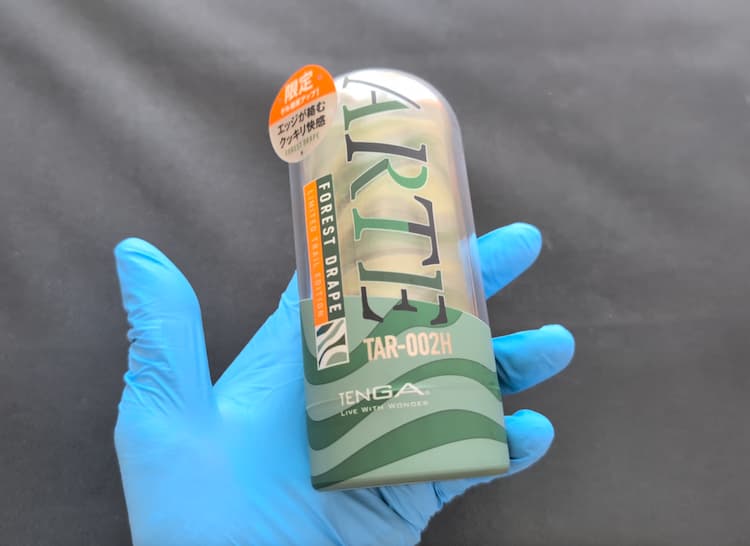 TENGA ARTE FOREST DRAPEのケースと本体