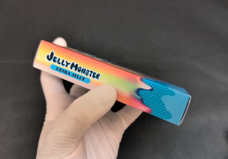 オカモトゼリーモンスターEXTRA JELLYのパッケージ側面