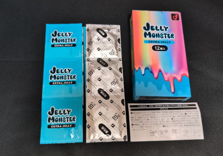 オカモトゼリーモンスターEXTRA JELLYの箱の中に入っていたものすべて