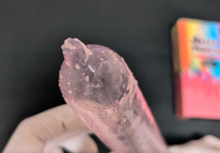 オカモトゼリーモンスターHOT JELLYのHOTゼリーを上からみたところ